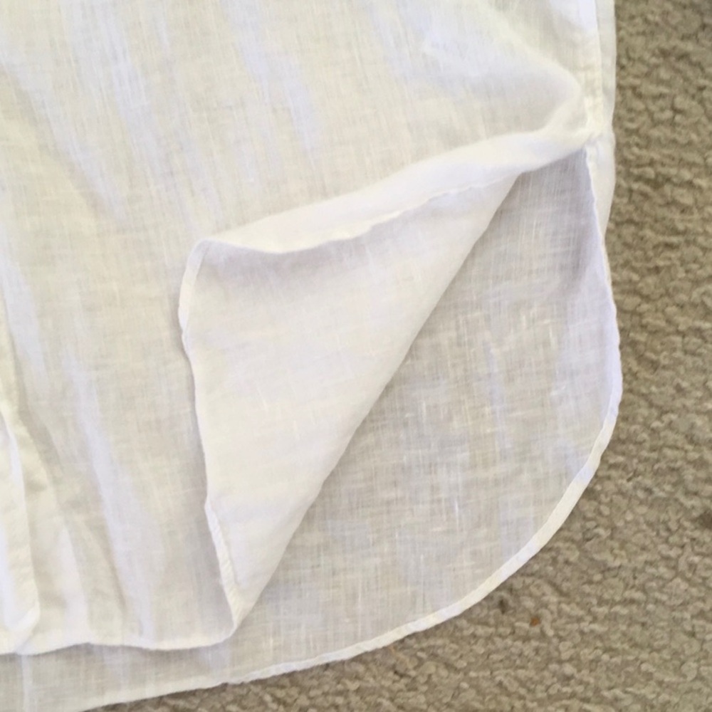 ZARA/BASIC V-NECK BUTTON FRONT SIDE SLIT SHIRT/NEW - image 5